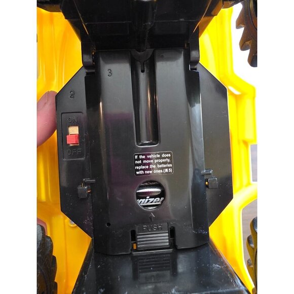 Nikko Vintage 90s Jeep Wrangler Rubicon Remote Control R/C Vehicle Car W/ Remote - Picture 10 of 16